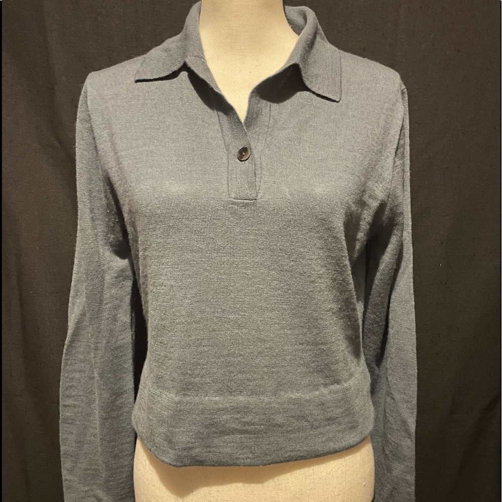 Stylish blue soft loft sweater.